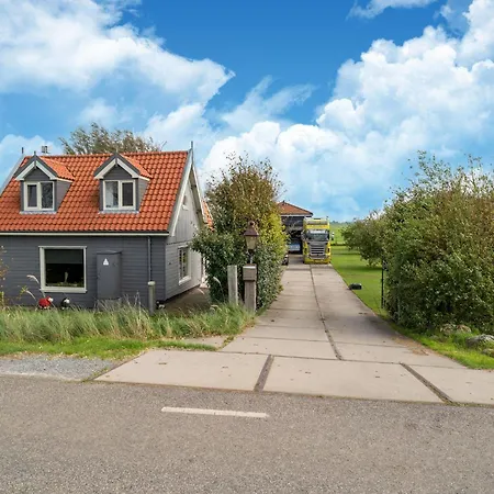 In Near The Beach, Cleaning Included Holiday home *